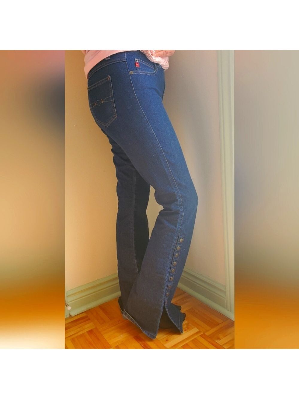 Mudd Vintage Flare Jean's With Buttons